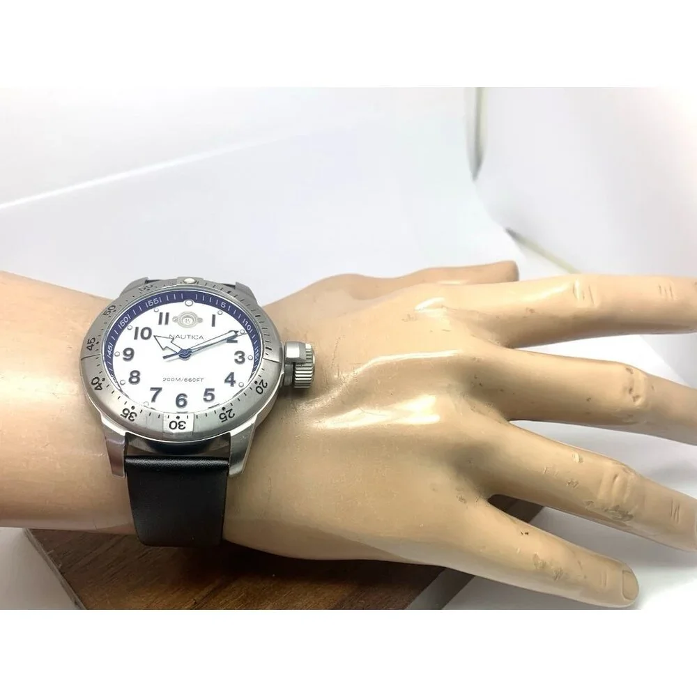 Nautica Men's Watch N14524 Quartz White Dial Date Black Leather Band 46mm